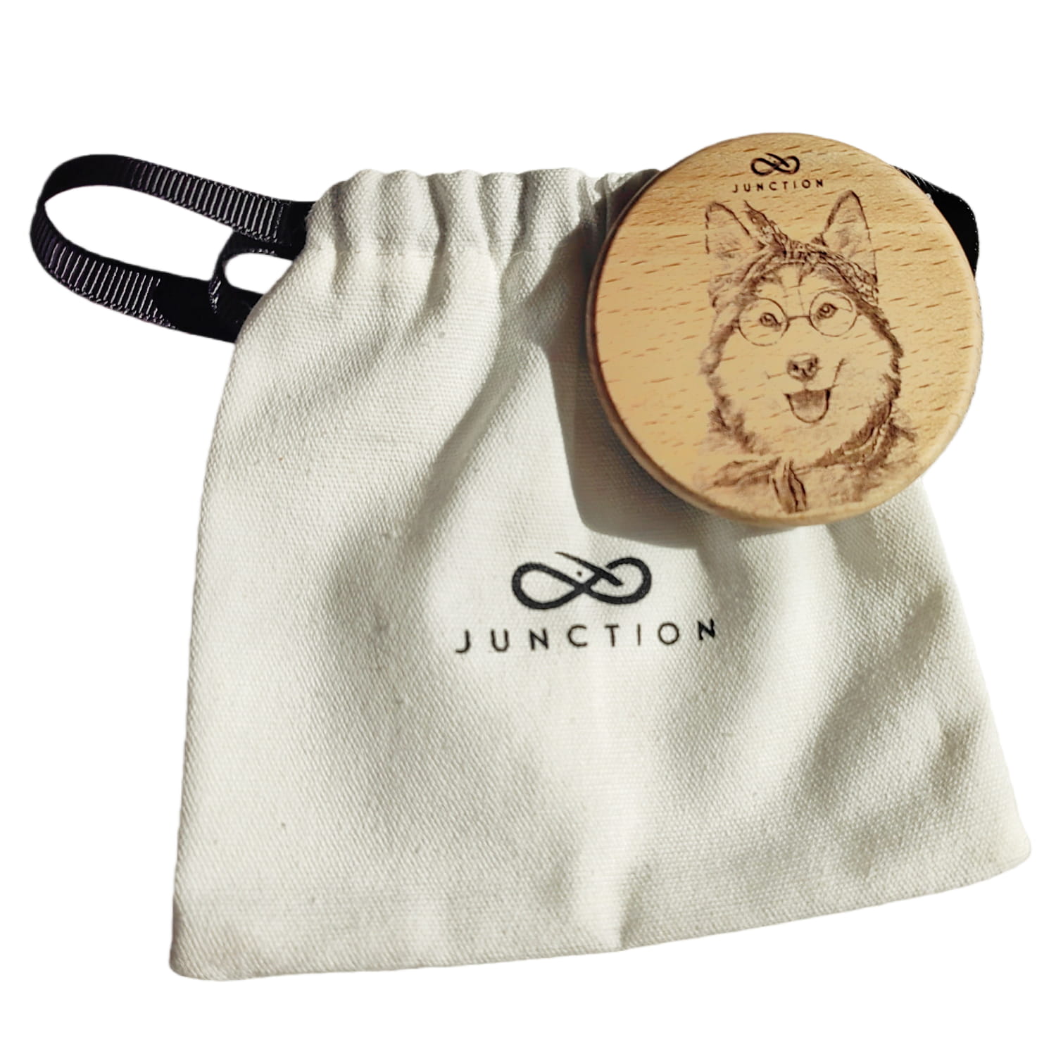 artisanal-beechwood-pet-fridge-magnet-and-memo-holder-eco-conscious-gift-for-pet-owners- "The Sunny Smile" Alaskan