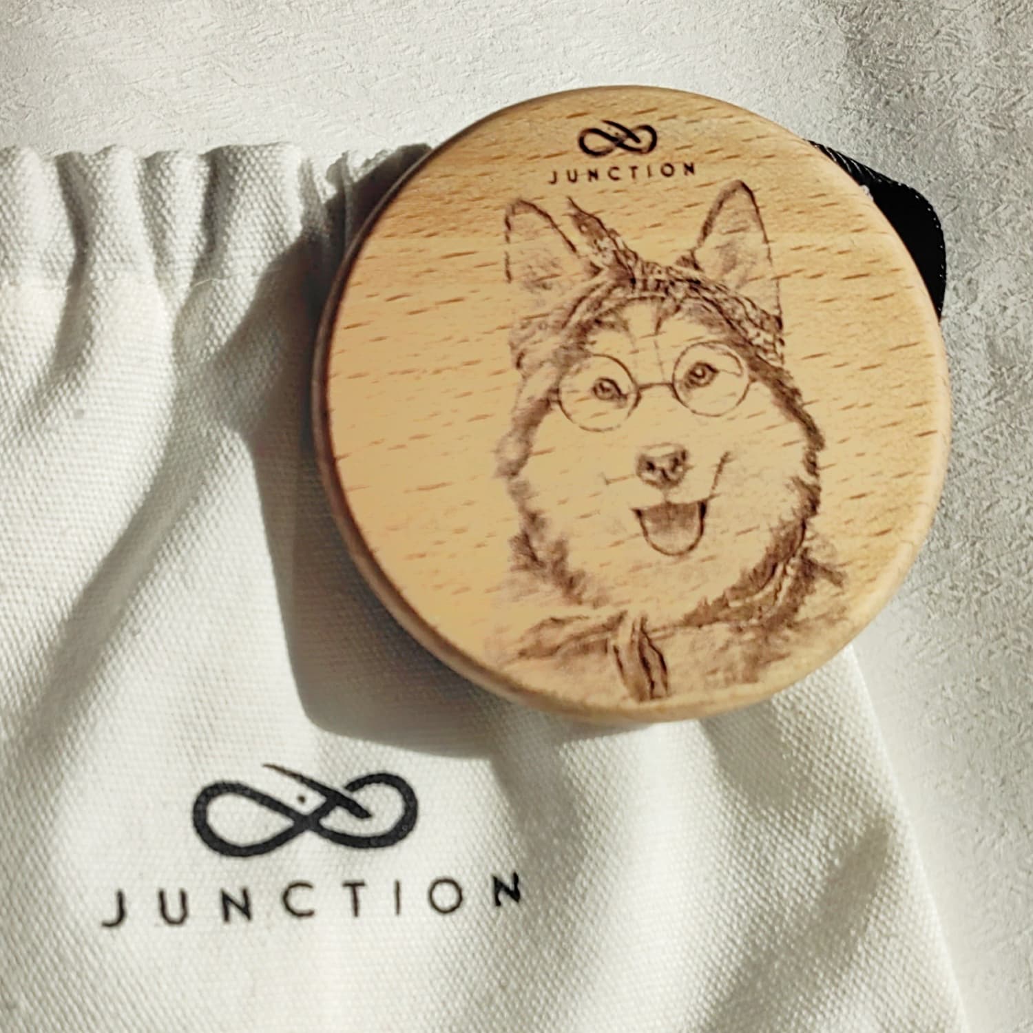 sustainable-pet-accessories-handcrafted- "The Sunny Smile" Alaskan