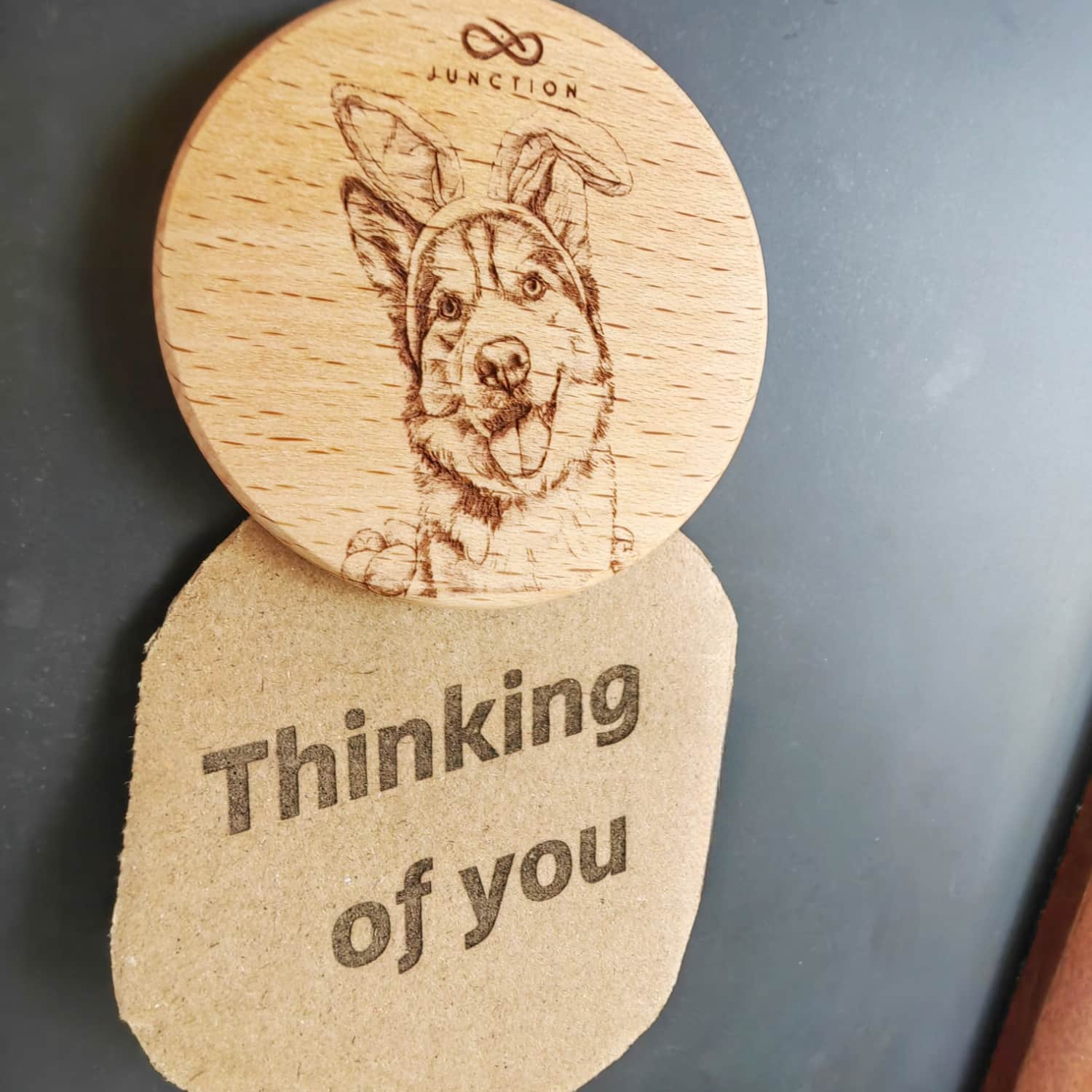 Husky Easter -pet-theme-desk-decor-wooden-magnetic-clip-zero-plastic-gift