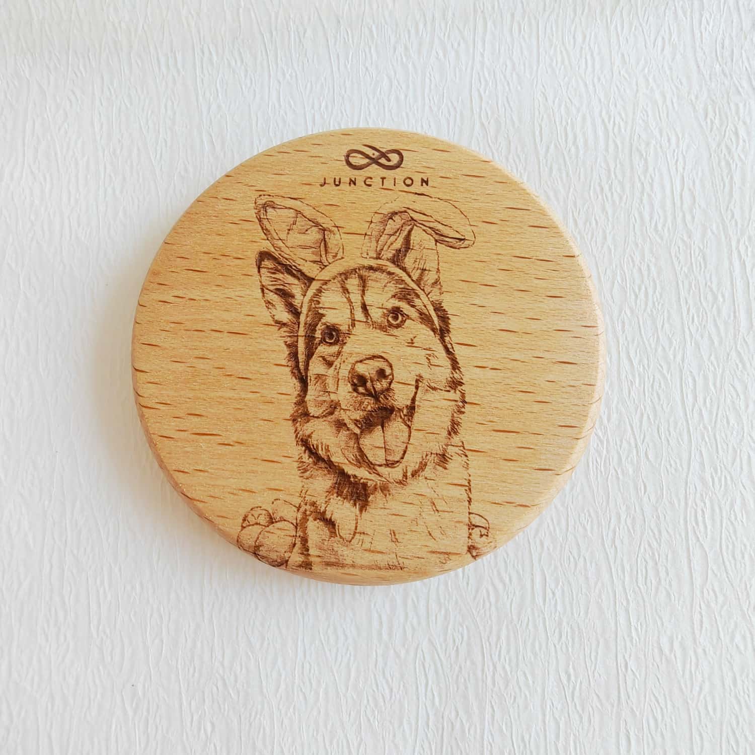 Husky Easter -unique-gift-for-pet-parents-natural-wood-grain-magnet-add-joy-to-pet-space
