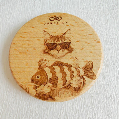 Cool Maine Coon with Fish Lucky Fridge Magnet