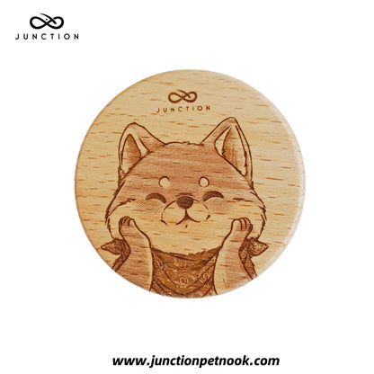 handmade-beechwood-pet-refrigerator-magnet-eco-friendly-note-holder-gift-for-pet-lovers-The Smiling Akita