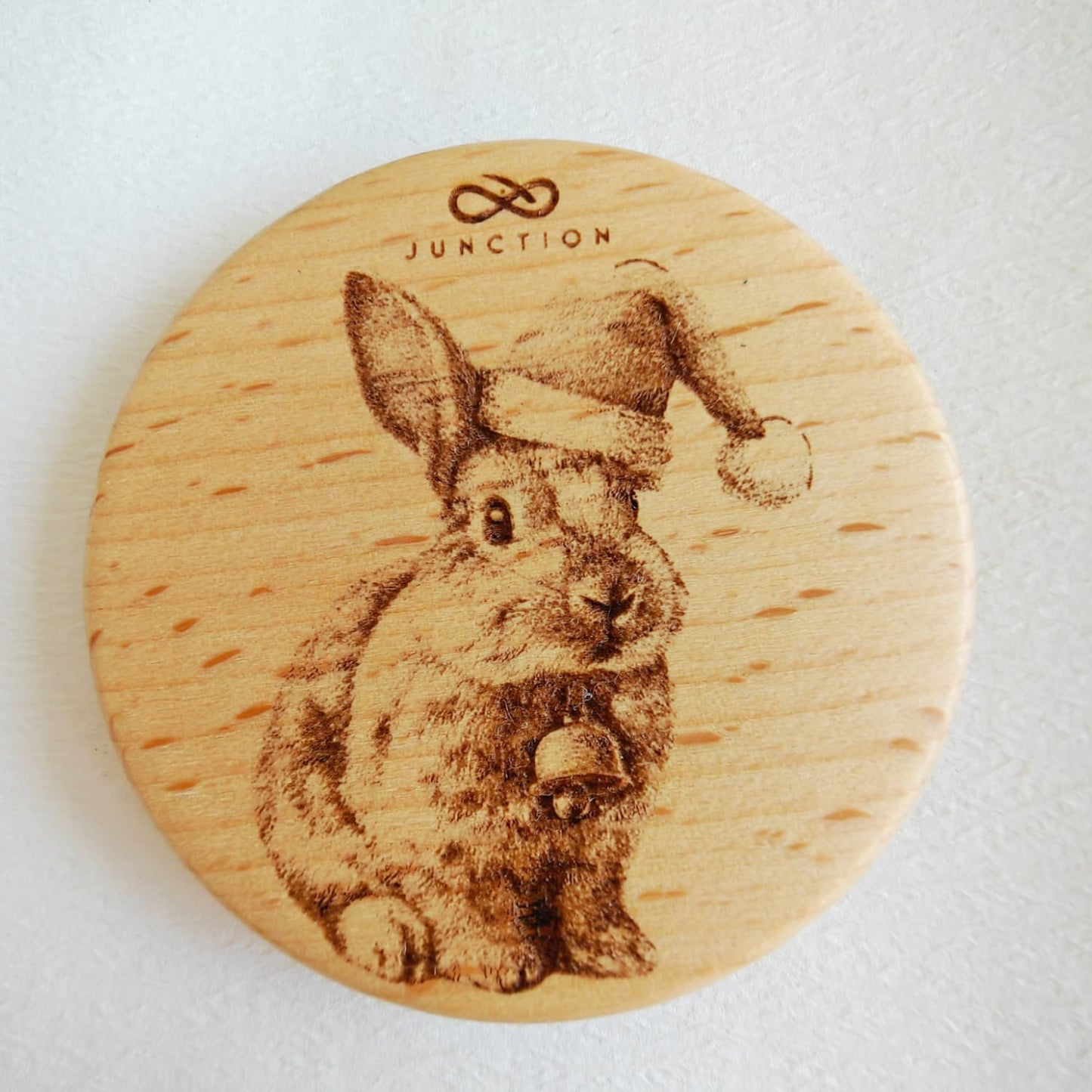 unique-gift-for-Rabbit-parents-natural-wood-grain-magnet-add-joy-to-Rabbit-space-Christmas-1